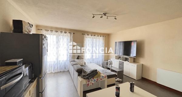 Location Appartement 2 pièces 55.55 m² - Rontalon 69510