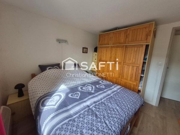 tres belle appartement dans une jolie résidence a deux pas de la plage du grazels