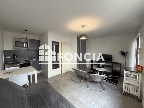 Location Studio meublé 22.7 m² - 136 COURS BERRIAT Grenoble 38000