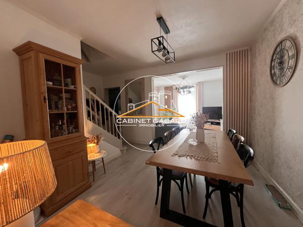 Maison angevine familiale – 120 m² / 4 chambres – Place de la Madeleine