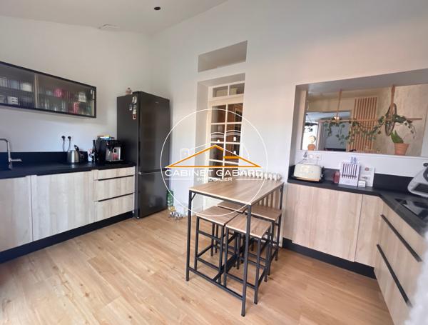 Maison angevine familiale – 120 m² / 4 chambres – Place de la Madeleine