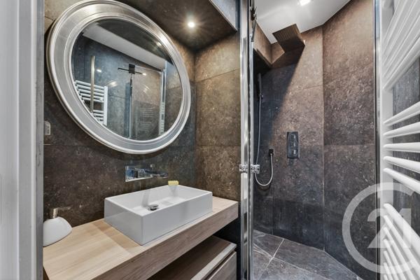 Appartement F2 Bis à vendre  3 pièces - 42,62 m2 PARIS - 75006