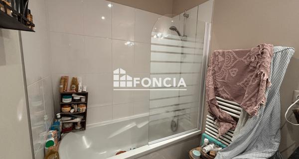 Location Appartement 3 pièces 64.06 m² - Royat 63130