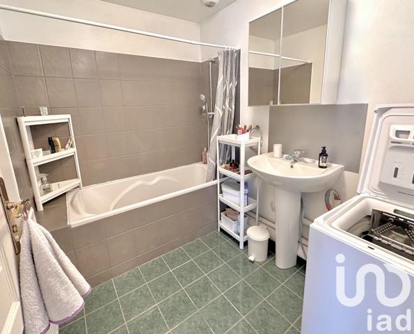 Appartement 1 pièce de 36 m² à Saint-Germain-lès-Corbeil (91250)