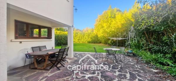 Maison à vendre 8 pièces ESTANG (32)