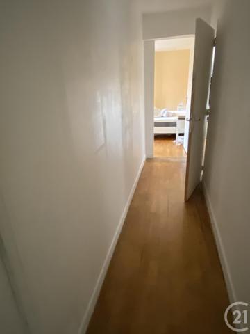 Maison à vendre  7 pièces - 125,70 m2 BOURBON L ARCHAMBAULT - 03