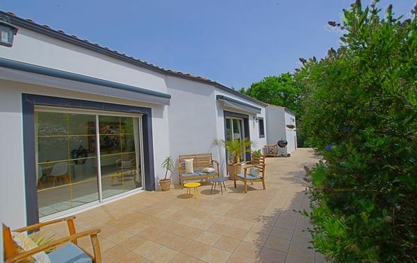 Vente Maison 5 chambres + 1 grand garage Sainte-foy   