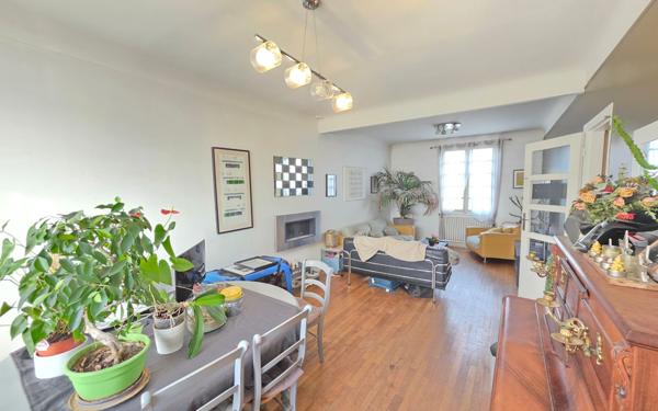 Maison à vendre    5 pièces • 120 m2 Houilles