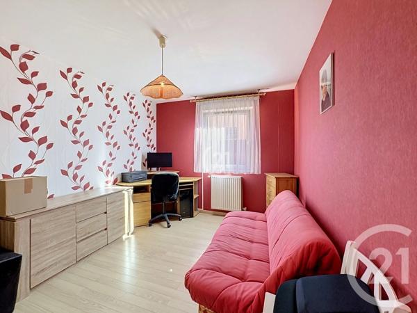 Appartement T5 à vendre  5 pièces - 98,67 m 2   BELFORT  - 90
