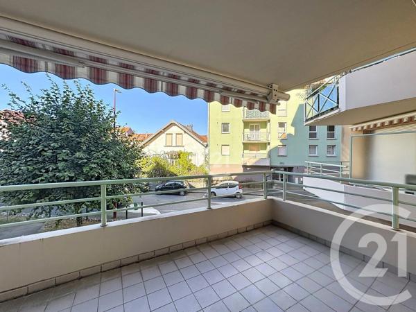 Appartement T5 à vendre  5 pièces - 98,67 m 2   BELFORT  - 90