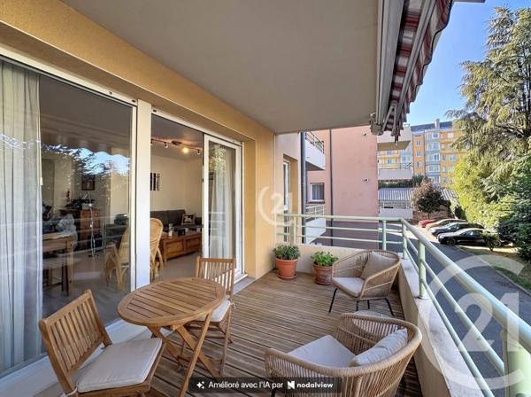 Appartement T5 à vendre  5 pièces - 98,67 m 2   BELFORT  - 90