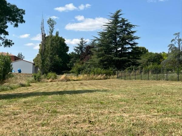 Terrain à vendre |  Gimont |  887 m²