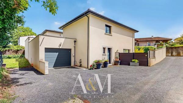 Villa T5 de 135 m² + garage + piscine sur 379 m²
