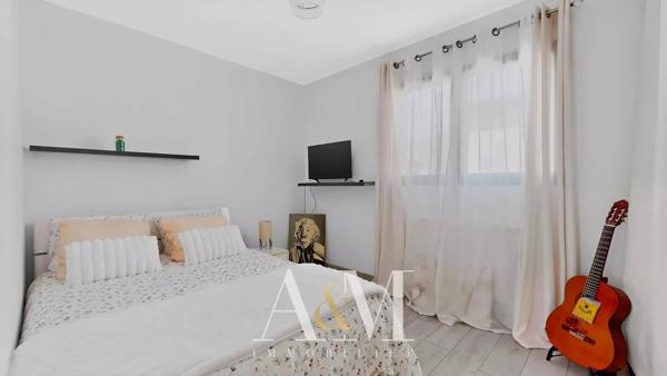 Villa T5 de 135 m² + garage + piscine sur 379 m²