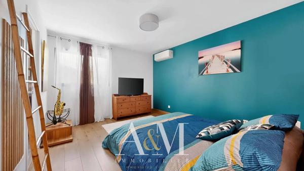 Villa T5 de 135 m² + garage + piscine sur 379 m²