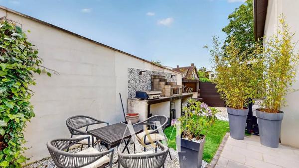 Villa T5 de 135 m² + garage + piscine sur 379 m²