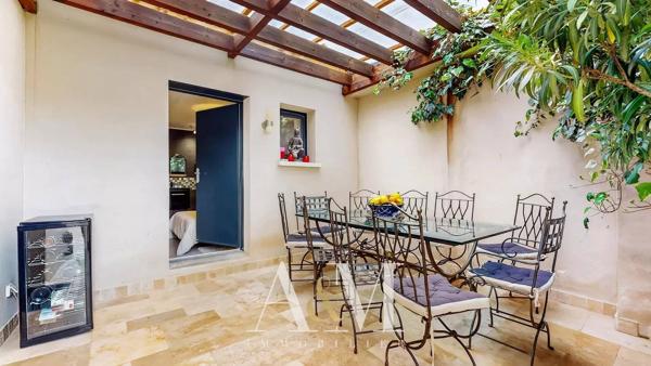 Villa T5 de 135 m² + garage + piscine sur 379 m²