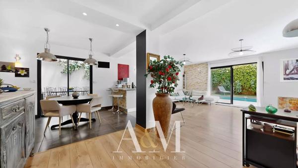 Villa T5 de 135 m² + garage + piscine sur 379 m²