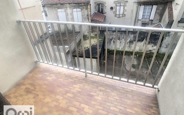 Appartement à louer    3 pièces • 94,63 m2 Montluçon