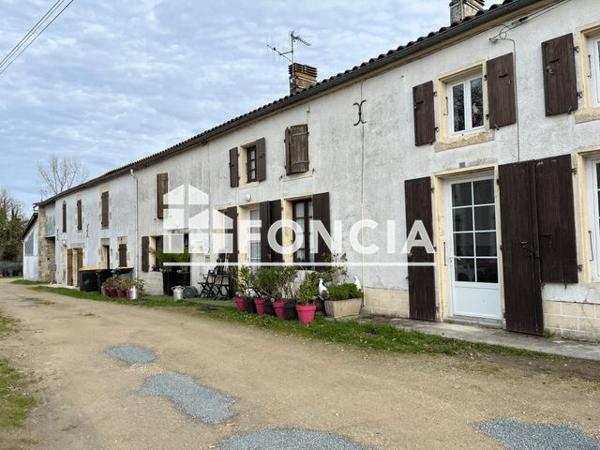 Location Maison 4 pièces 139 m² - 3 IMPASSE DES OUCHES Cram-chaban 17170