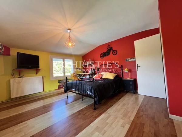 Maison de charme avec piscine au cœur des vignes