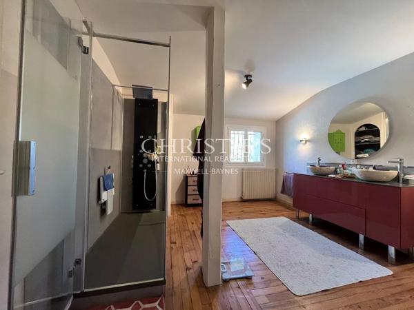 Maison de charme avec piscine au cœur des vignes