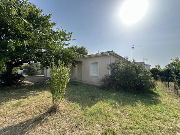 MARMANDE villa de PP avec garage et jardin LIBRE