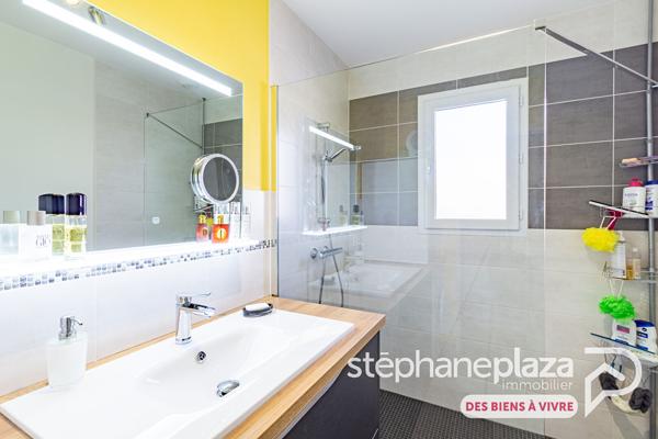 Maison 5 pièces 92.94 m2