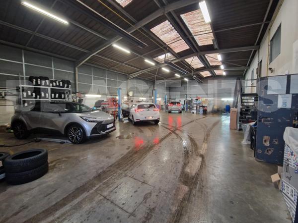 Local commercial 700 m² – Axe très passant – Saint-Clément (89)