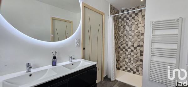 Maison 5 pièces de 105 m² à Sallertaine (85300)