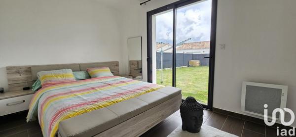 Maison 5 pièces de 105 m² à Sallertaine (85300)