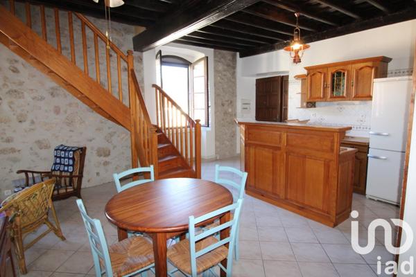 Appartement 5 pièces de 107 m² à Saint-Laurent-de-Cerdans (66260)