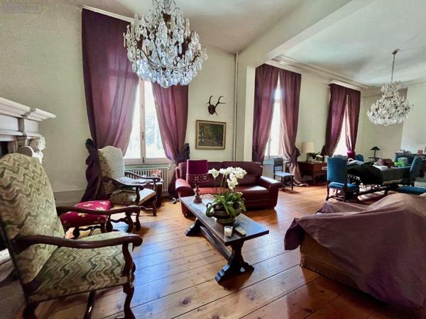 Maison de maître à vendre à Hazebrouck dans le Nord (59190), ref : 13078/3598   
CENTRE VILLE