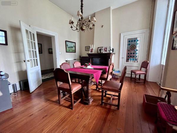 Maison de maître à vendre à Hazebrouck dans le Nord (59190), ref : 13078/3598   
CENTRE VILLE