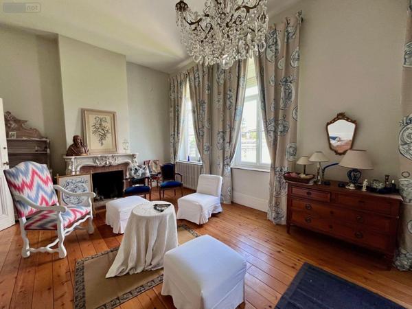 Maison de maître à vendre à Hazebrouck dans le Nord (59190), ref : 13078/3598   
CENTRE VILLE