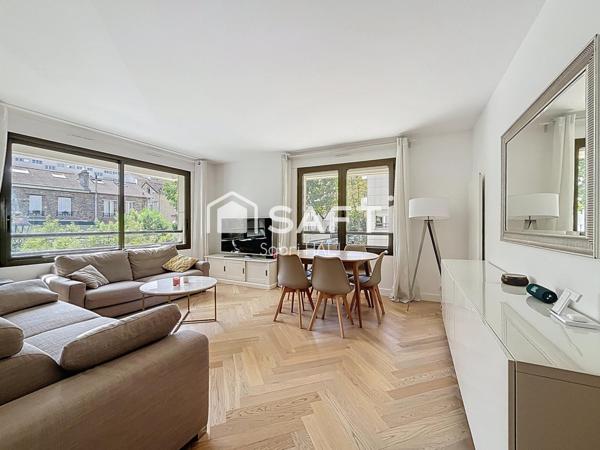 Grand 3 pièces de 72m² - Centre-Ville, rue piétonne, parking et cave.