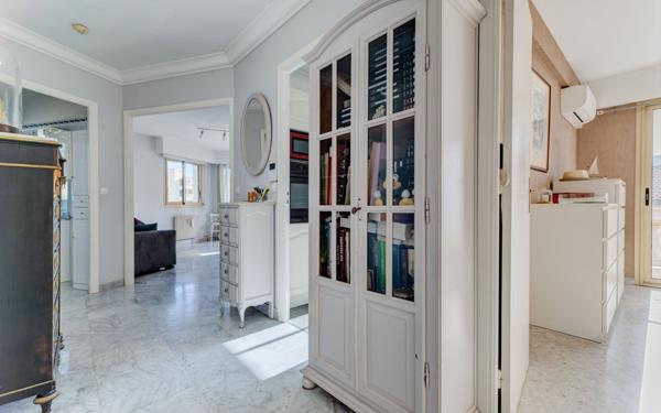 Appartement à vendre    3 pièces • 69,25 m2 Nice