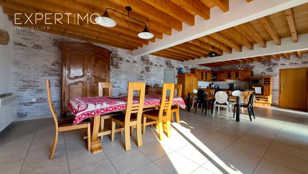 Betton (35830) Longère 8 pièces 288 m2