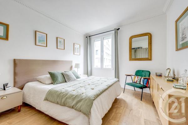 Appartement F4 à vendre  4 pièces - 95,31 m2 PARIS - 75017