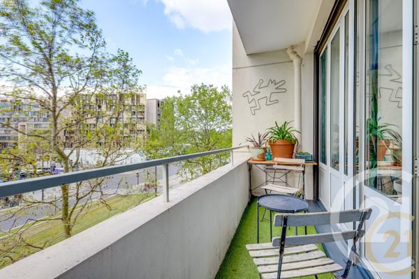 Appartement F4 à vendre  4 pièces - 95,31 m2 PARIS - 75017