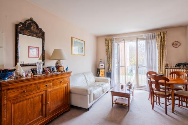 Montrouge (92120) APPARTEMENT AVEC VUE DÉGAGÉE