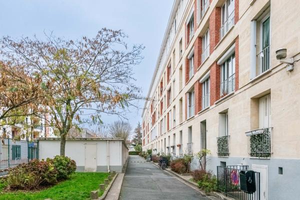 Montrouge (92120) APPARTEMENT AVEC VUE DÉGAGÉE