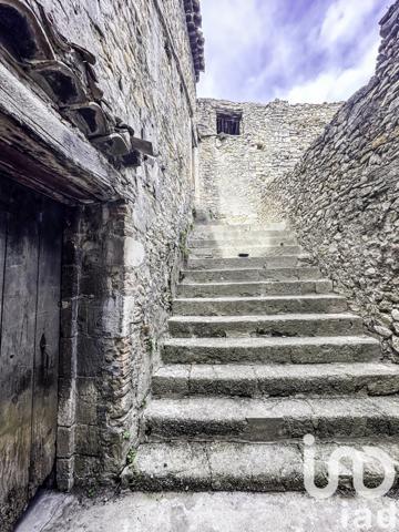 Maison à vendre 6 pièces 160 m² Bourg-Saint-Andéol