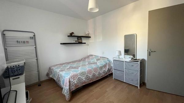 Appartement
                                                                                                                                                                                                                                                                                                                        3 pièce(s)                                                                                                                                                                                                          2 chambre(s)                                                                                                                                                                                                          77.5  m²