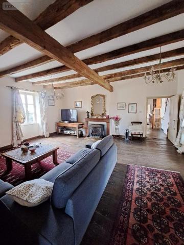 Maison à vendre à La Salvetat-Peyralès dans l'Aveyron (12440), ref : 1009385   
Aveyron