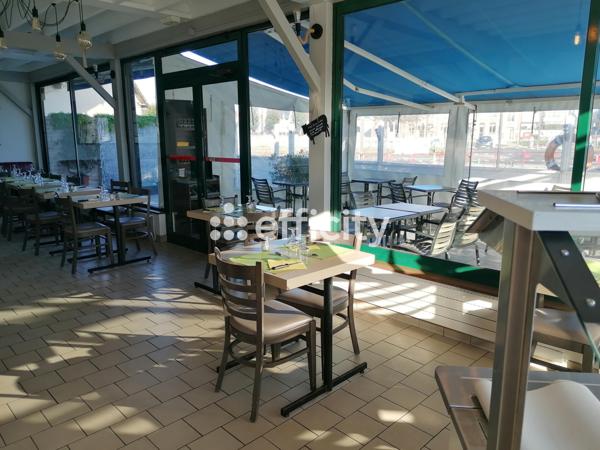 Fonds De Commerce - 180 m²