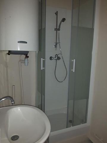 Appartement  Etampes 1 pièce(s) 20 m2