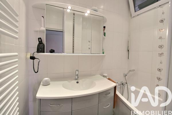 Appartement à vendre 4 pièces 108 m² Marseille 8