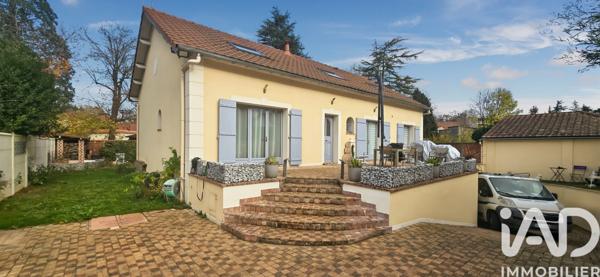 Maison à vendre 8 pièces 184 m² Vaires-sur-Marne