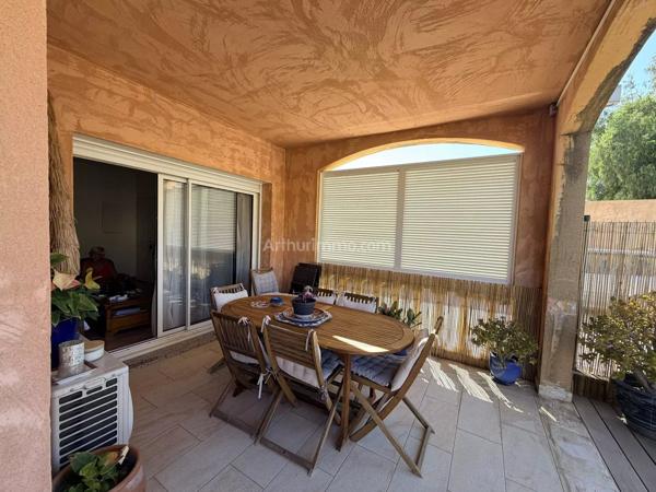 Vente                                                      Appartement
                        
                     2 pièces                      51 m2                     à Calvi